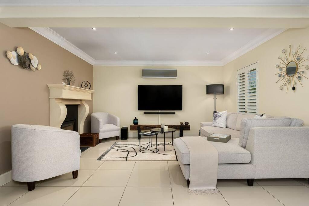 The Tram Home Stay Franschhoek Esterno foto