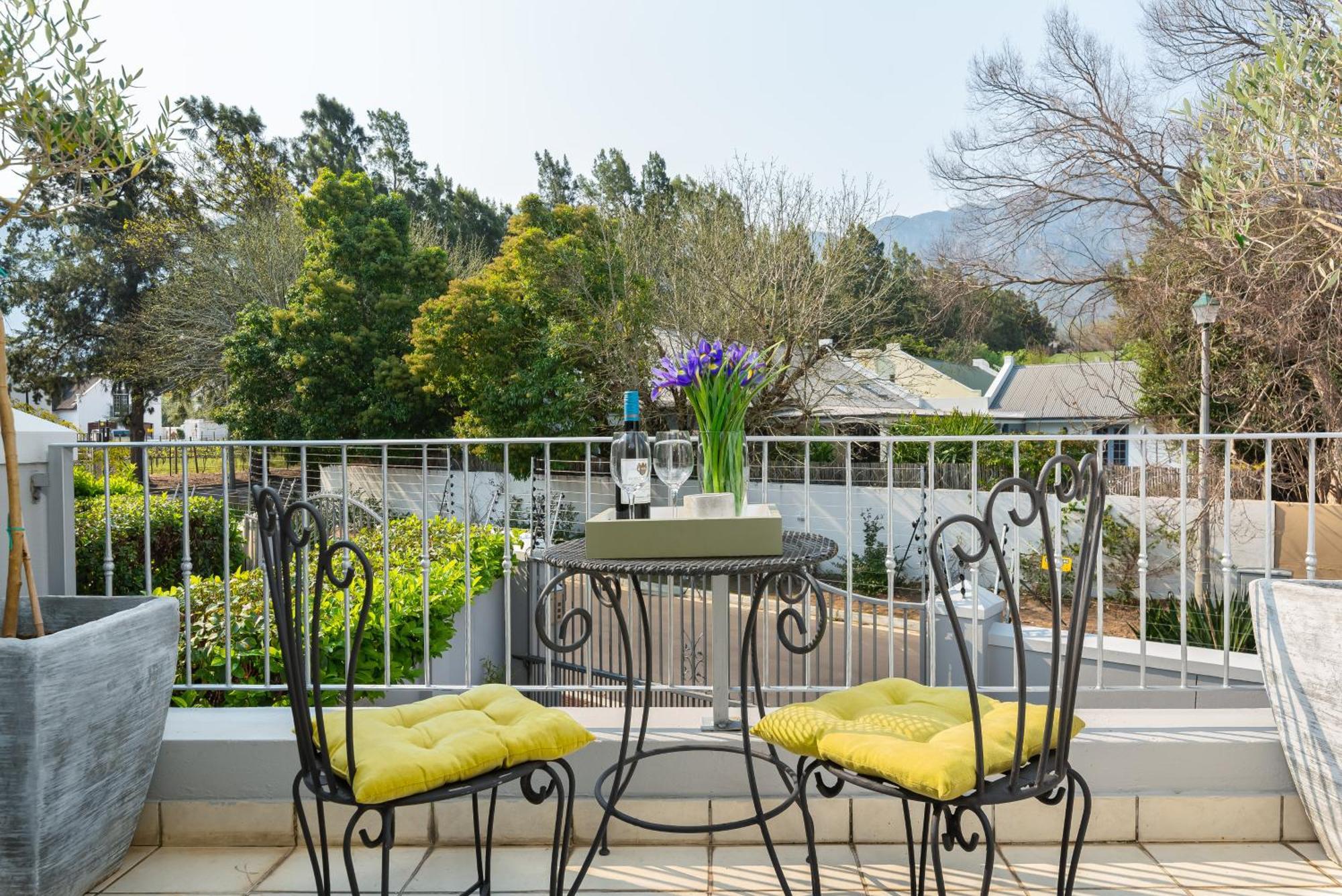 The Tram Home Stay Franschhoek Esterno foto